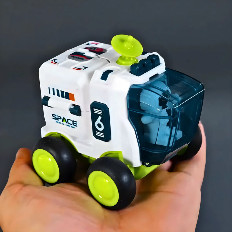 Brinquedo carro espacial infantil com astronauta - detalhes verde